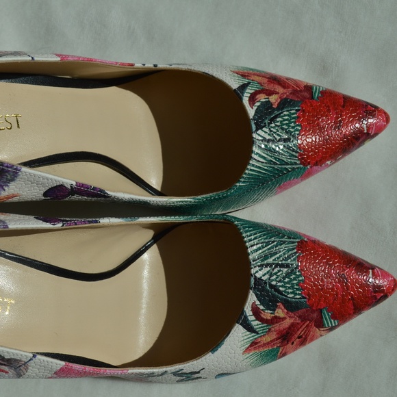 Nine West Pumps - Picture 3 of 7